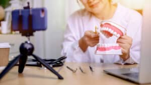 How to Maintain or Create a Dental Blog