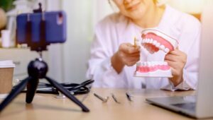 creating a dental blog